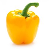 En elegant Paprika gul, Närodlad gul paprika med naturligt utseende och känsla. Detaljerad utformning med realistiskt bladverk. 